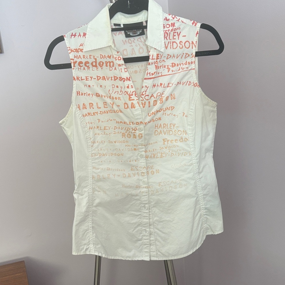Harley-Davidson Women's White and Red Button Down Shirt